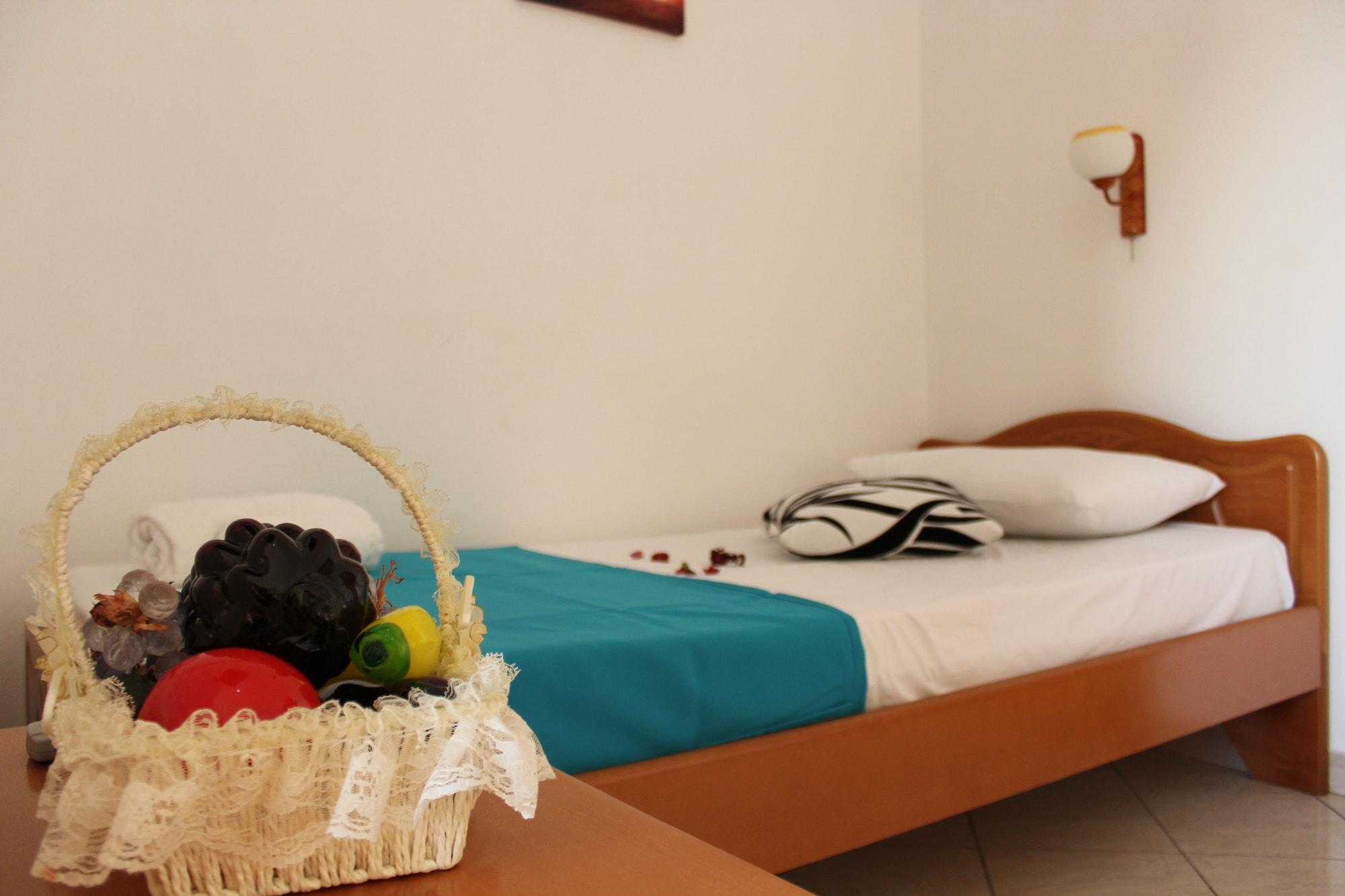 Hotel Holiday Sarandë 외부 사진