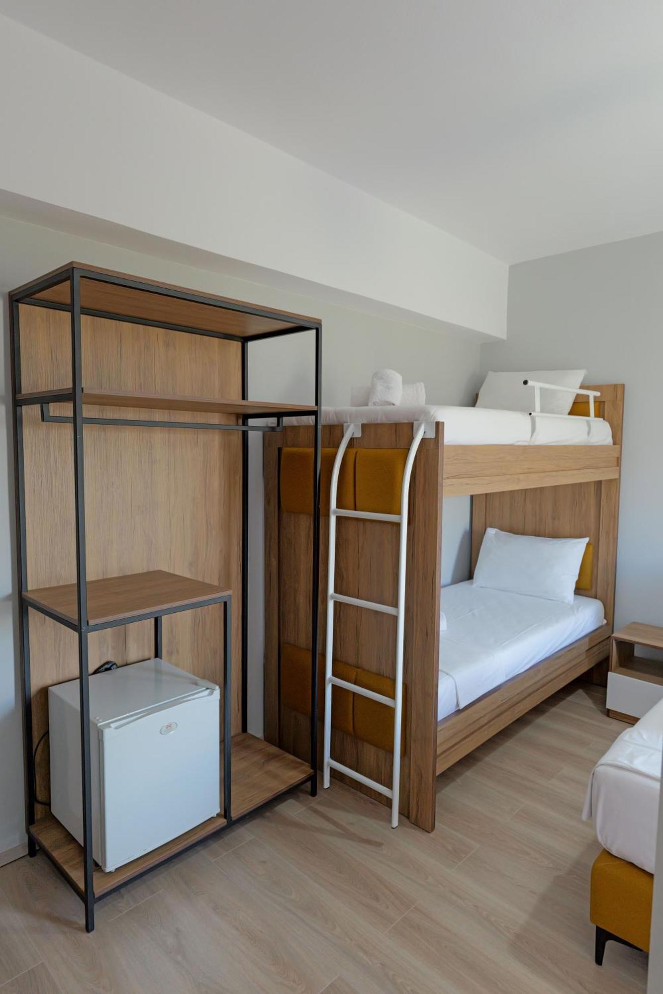 Hotel Holiday Sarandë 외부 사진